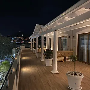 *** Hotel Metali Albania