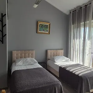 Homestay Sejf House