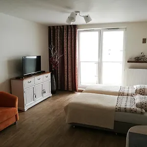 https://manhattan-place-apartament.warsawhotelspoland.com